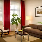 Am Zwinger Aparthotel 3*