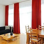 Apartahotel Am Zwinger 3*