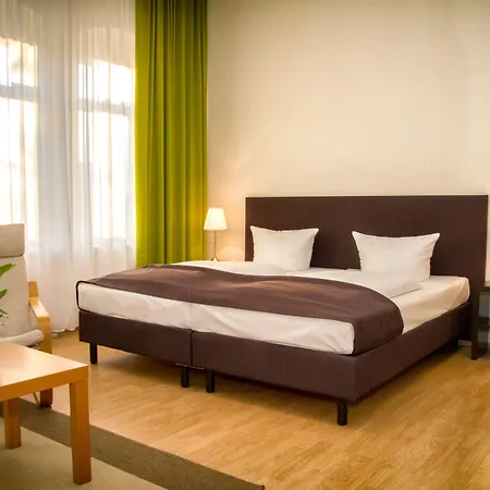 מלון דירות Am Zwinger 3*