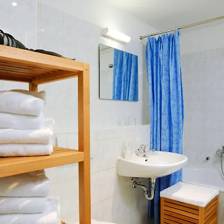 アパートホテル アム ツヴィンガー 3* ドレスデン