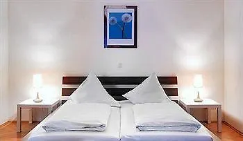 Hotel apartamentowy Am Zwinger 3*