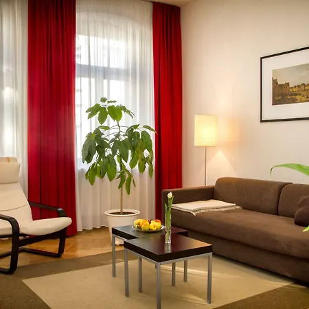 Am Zwinger Apart-hotel 3*